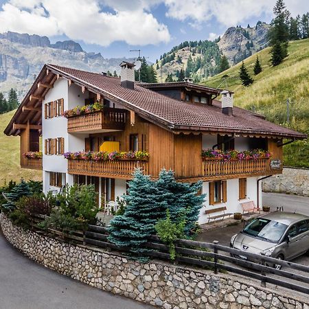 Chalet Pradat Arabba Exteriér fotografie